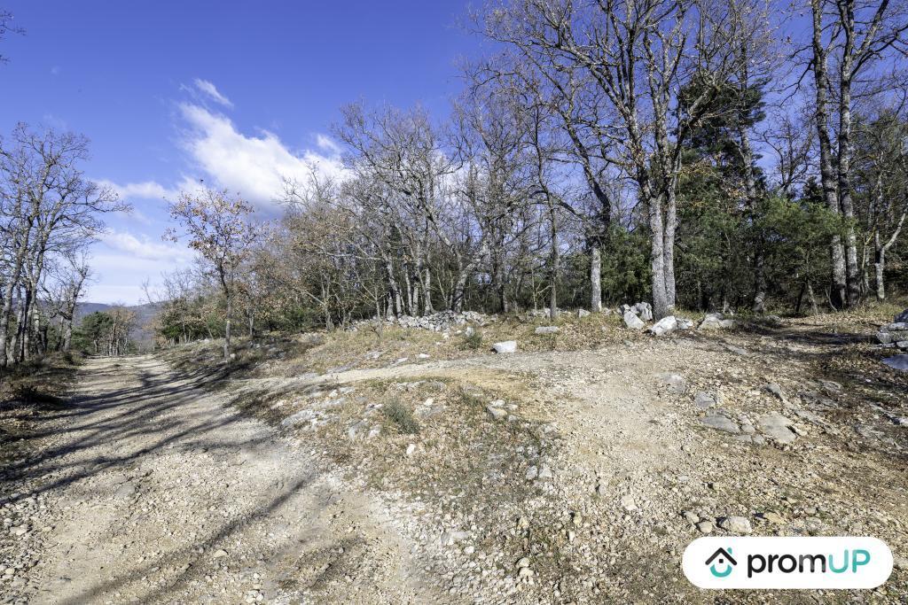 Terrain à vendre Alpes-Maritimes St Vallier de Thiey - 06460 - Photos Vivastreet (V5134) Grand terrain 2,825 ha avec borie