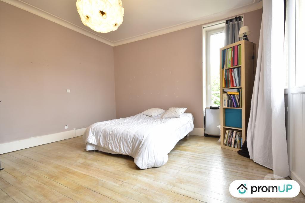 Vente Maison Yonne Voutenay sur Cure - 89270 - Photos Vivastreet (V6234) Maison ancienne de 120 m2 à VOUTENAY-SUR-CURE