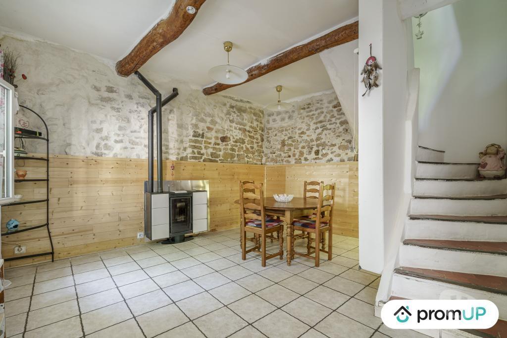 Vente Maison Bouches-du-Rhône Trets - 13530 - Photos Vivastreet (V6181) Maison de village de 110 m2 à Trets