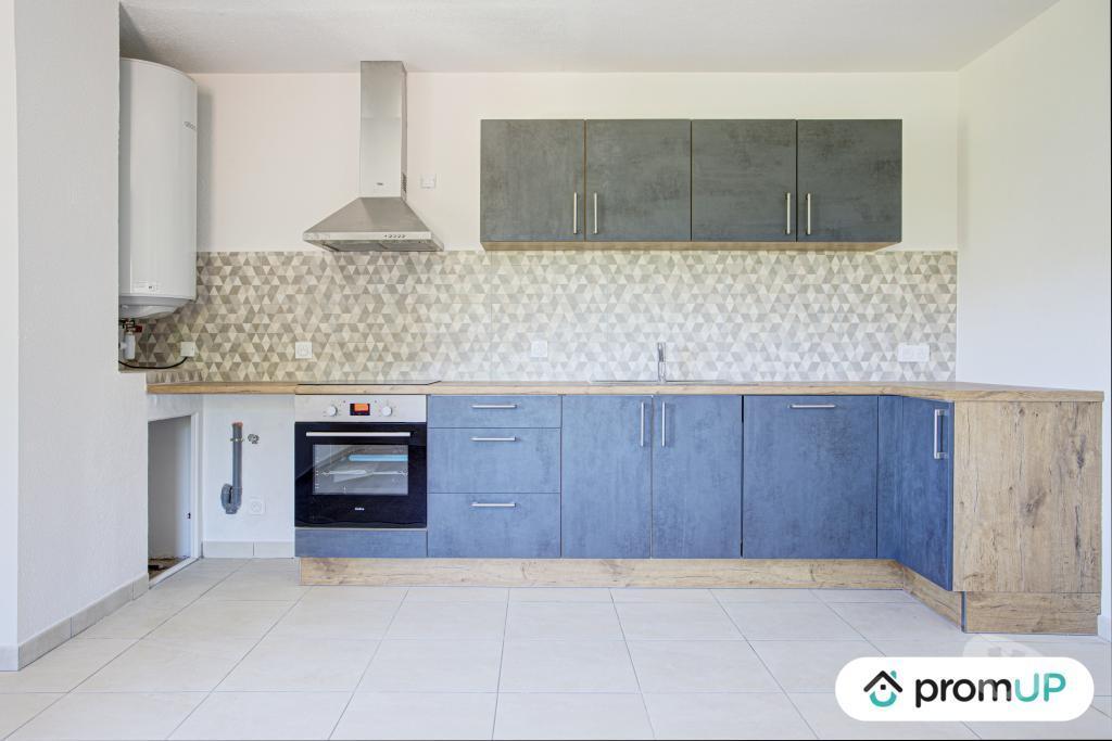 Appartements à vendre Pyrénées-Orientales St Laurent de Cerdans - 66260 - Photos Vivastreet (V5807) Appartement T2 de 44 m2 à Saint-Laurent-de-Cerdans