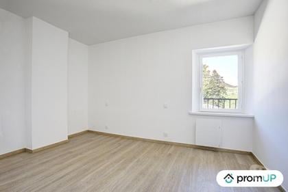 Achat appartement St Laurent de Cerdans Pyrénées-Orientales - Photos Vivastreet (V5807) Appartement T2 de 44 m2 à Saint-Laurent-de-Cerdans