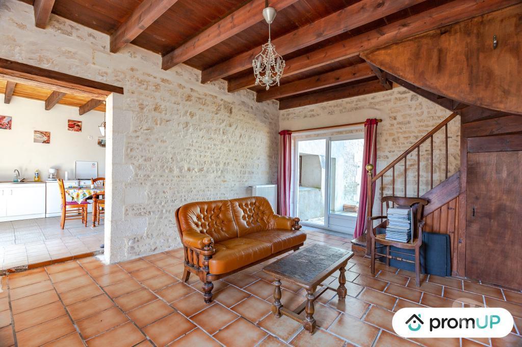 Vente Maison Charente Jarnac - 16200 - Photos Vivastreet (VM2452) Maison de 130 m2 à Jarnac