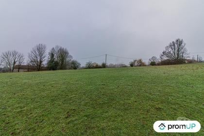 Vente Terrain Thiviers Dordogne - Photos Vivastreet (VT688) Terrain constructible de 2 500 m²