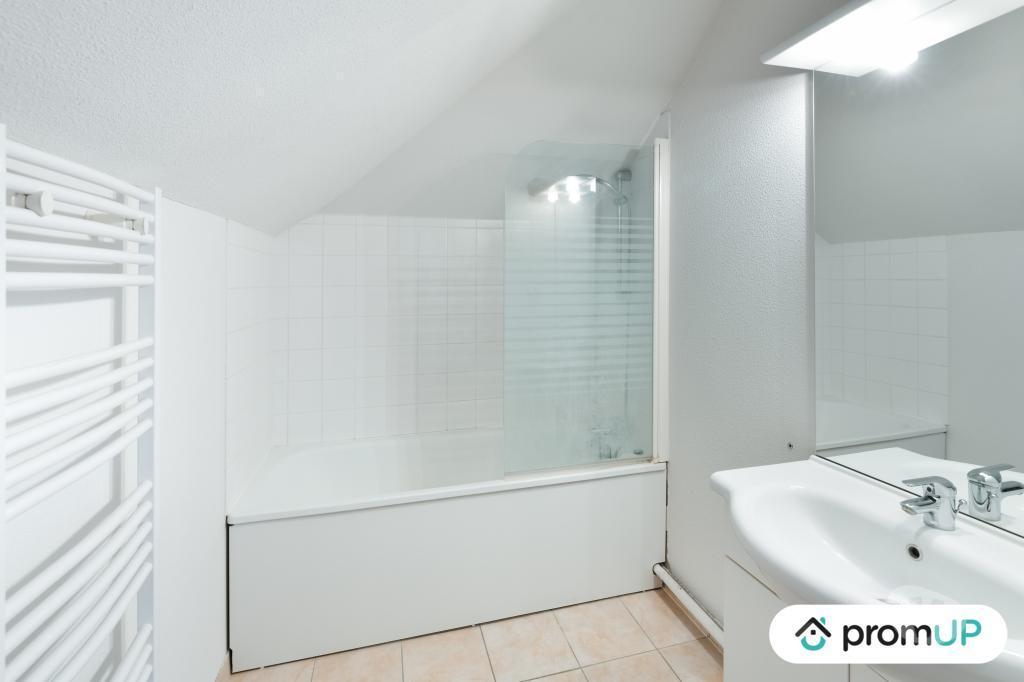 Appartements à vendre Nord Beuvrages - 59192 - Photos Vivastreet (VA374) Appartement 3 pièces de 70 m²