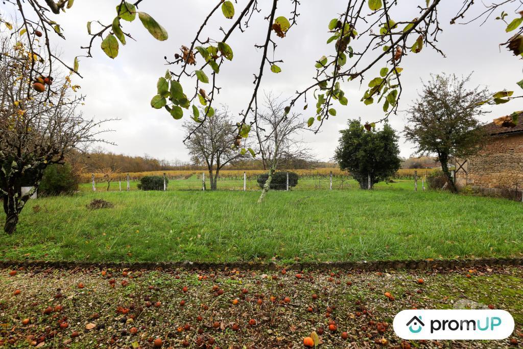 Terrain à vendre Charente Boutiers St Trojan - 16100 - Photos Vivastreet (V6408) Terrain constructible de 834 m2 à BOUTIERS-SAINT-TROJAN