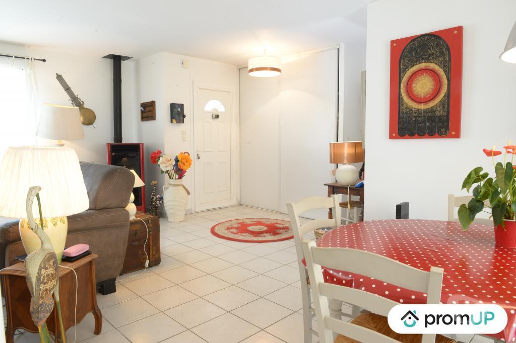 Vente Maison Lot-et-Garonne Pujols - 47300 - Photos Vivastreet (V6019) Maison individuelle de 88m2 située à PUJOLS