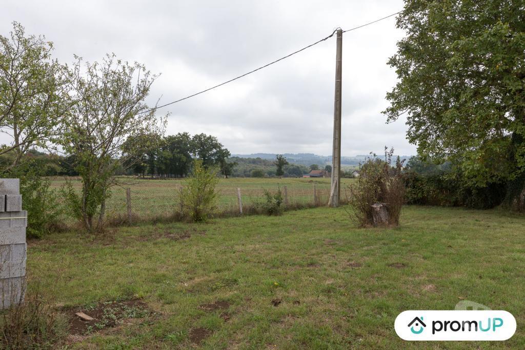 Vente Maison Haute-Vienne La Meyze - 87800 - Photos Vivastreet (VM2646) Maison 3 pièces de 80 m2
