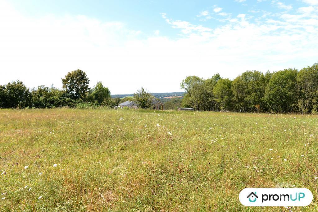 Terrain à vendre Dordogne Nontron - 24300 - Photos Vivastreet (VT995) Terrain constructible de 9582m² situé à Nontron