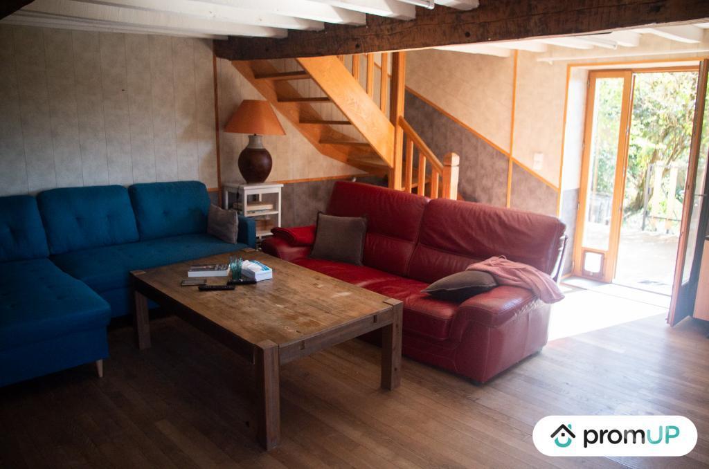 Vente Maison Puy-de-Dôme Escoutoux - 63300 - Photos Vivastreet (V6266) Maison ancienne de 140 m2 à ESCOUTOUX
