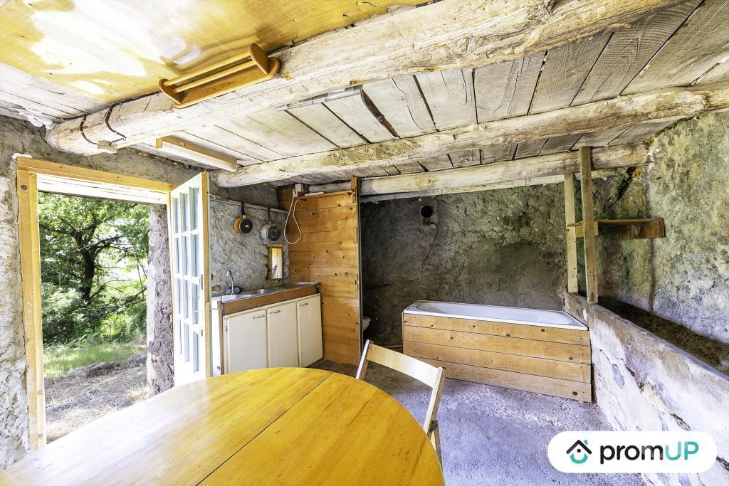 Terrain à vendre Alpes-Maritimes Belvedere - 06450 - Photos Vivastreet (V6000) Terrain constructible de 4500m2 avec grange à BELVÉDÈRE