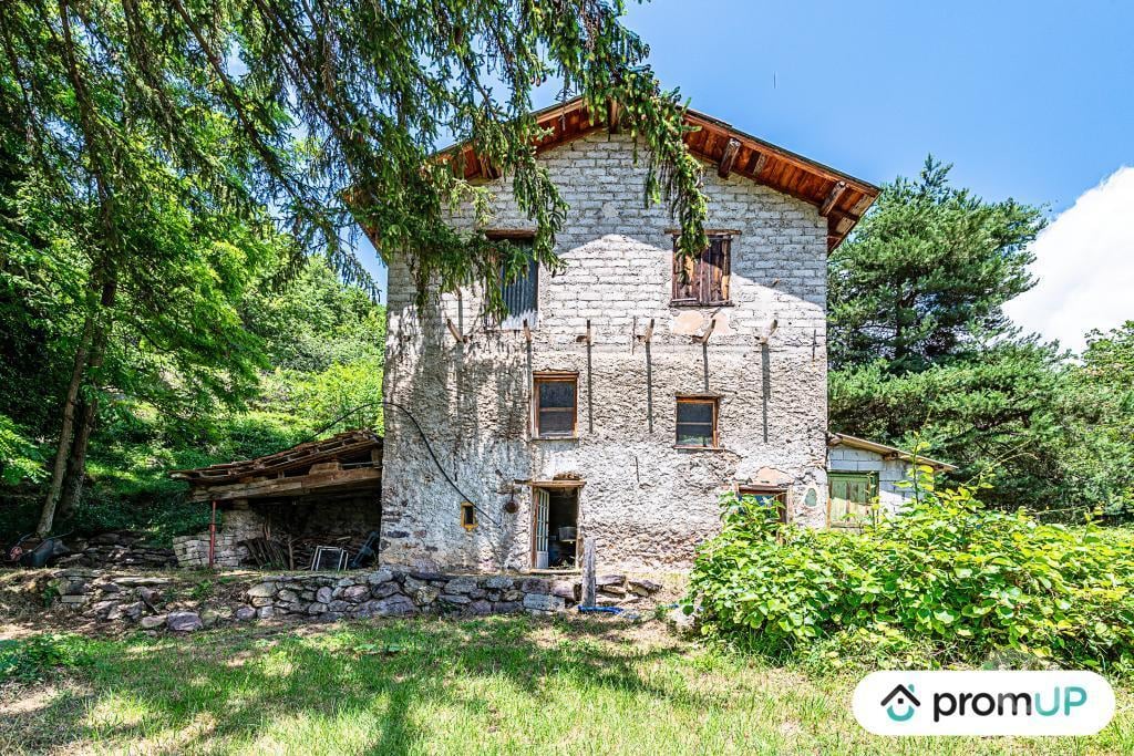 Terrain à vendre Alpes-Maritimes Belvedere - 06450 - Photos Vivastreet (V6000) Terrain constructible de 4500m2 avec grange à BELVÉDÈRE