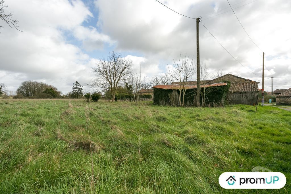 Terrain à vendre Charente Vieux Ruffec - 16350 - Photos Vivastreet (VT346) Terrains non constructibles de 7200 m²