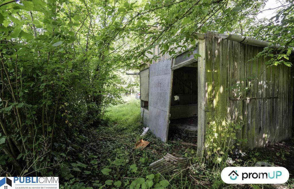 Terrain à vendre Haute-Vienne St Junien - 87200 - Photos Vivastreet (VT468) Terrain de 5990m2