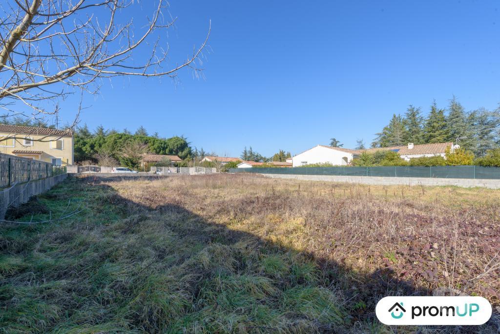 Terrain à vendre Aude Lauraguel - 11300 - Photos Vivastreet (VT1171) Beau terrain plat à Lauraguel