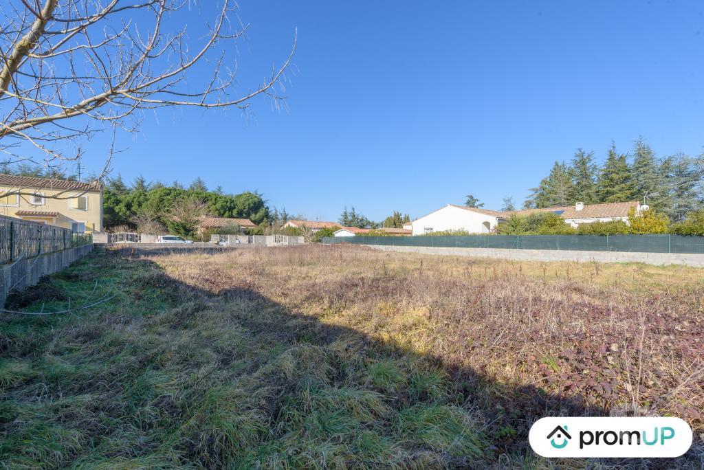 Terrain à vendre Aude Lauraguel - 11300 - Photos Vivastreet (VT1171) Beau terrain plat à Lauraguel