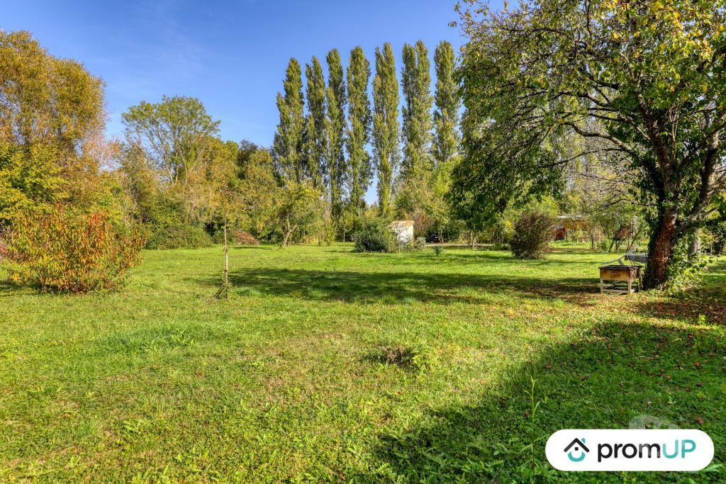 Terrain à vendre Indre La Chapelle St Laurian - 36150 - Photos Vivastreet (V6318) Terrain de 3090 m2 dont 500m2 constructible à LA