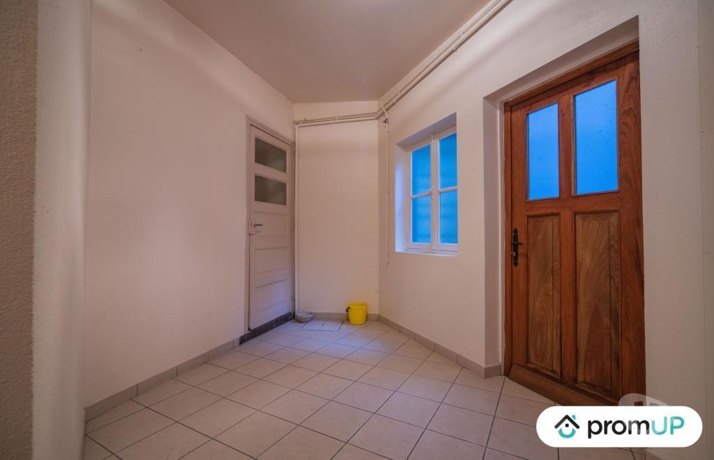 Appartements à vendre Aveyron Mur de Barrez - 12600 - Photos Vivastreet (VA975) Très bel appartement duplex en Aveyron aux confins du...