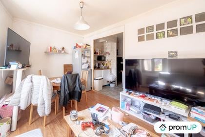 Vente Appartement Hyeres Var - Photos Vivastreet (V5419) T3 de 48m2 à Hyères les Palmiers