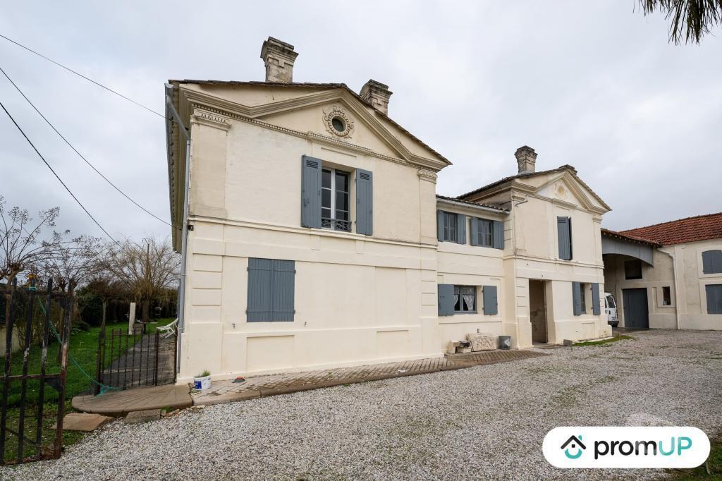 Vente Maison Gironde St Christoly de Blaye - 33920 - Photos Vivastreet (VM1424) Maison de 320m2 à Saint Christoly de Blaye