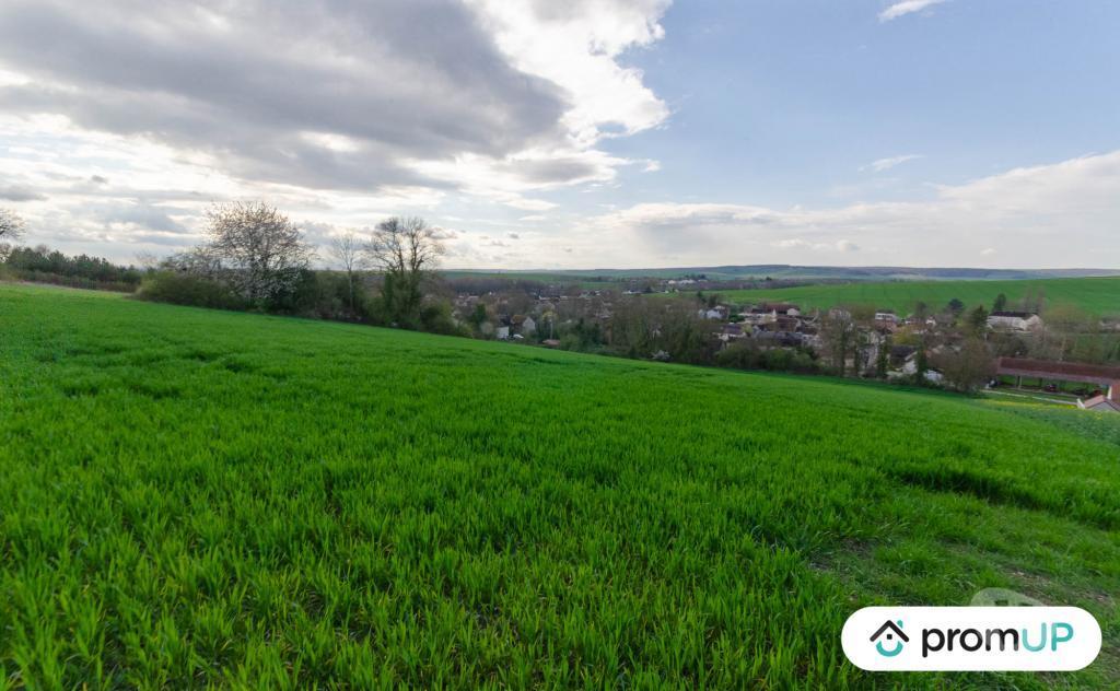 Terrain à vendre Yonne Venizy - 89210 - Photos Vivastreet (V5707) Terrain de 16 000 m2 dont 4000 m2 constructibles à Venizy