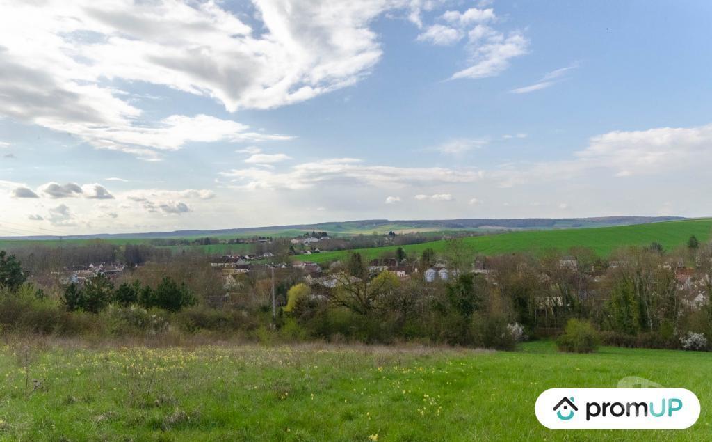 Terrain à vendre Yonne Venizy - 89210 - Photos Vivastreet (V5707) Terrain de 16 000 m2 dont 4000 m2 constructibles à Venizy