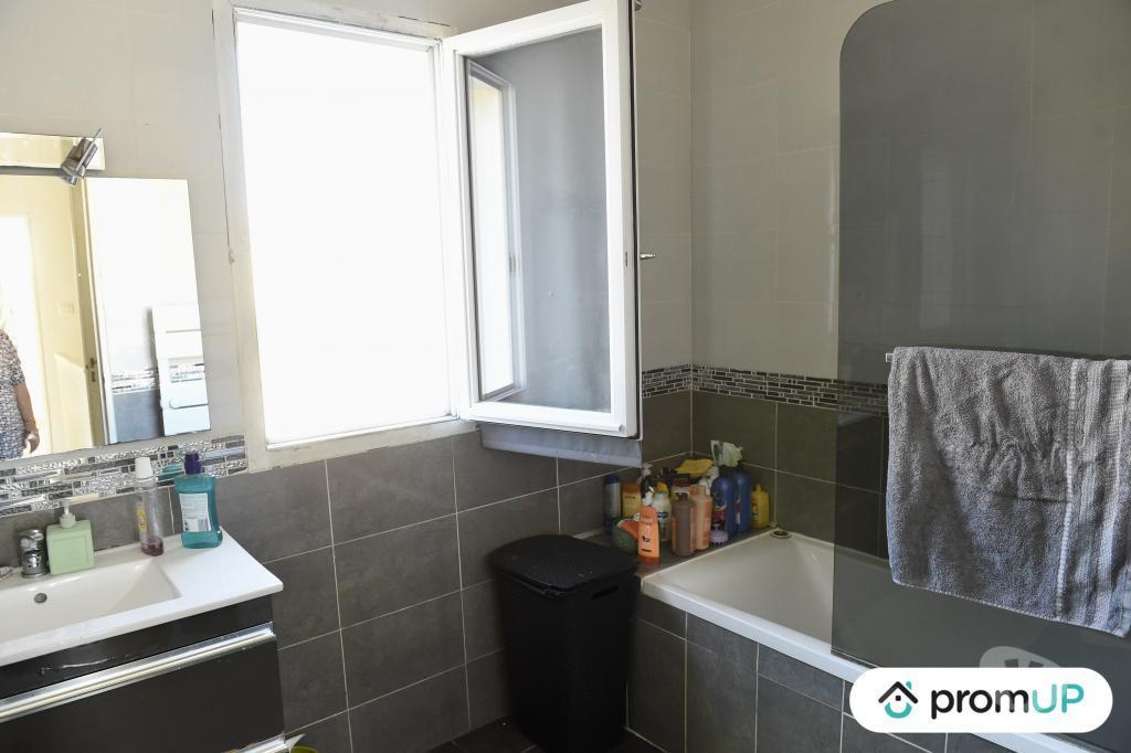 Vente Maison Gard Nimes - Photos Vivastreet (V5316) Maison de 84 m2 à Nimes