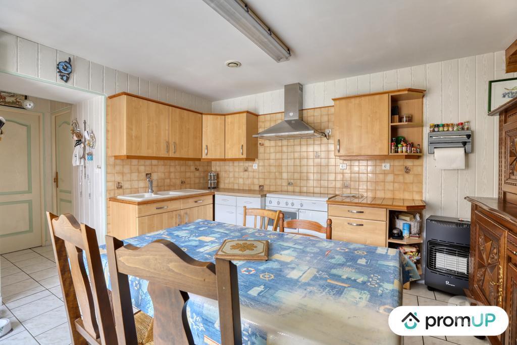 Vente Maison Cher Preuilly - 18120 - Photos Vivastreet (VM2720) Maison mitoyenne de 189m² située à Preuilly