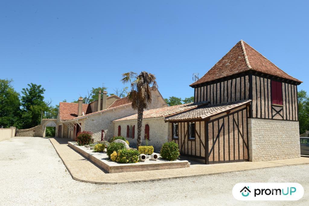 Vente Maison Dordogne Gardonne - 24680 - Photos Vivastreet (V4758) Ensemble immobilier d'exception en Dordogne : idéal...