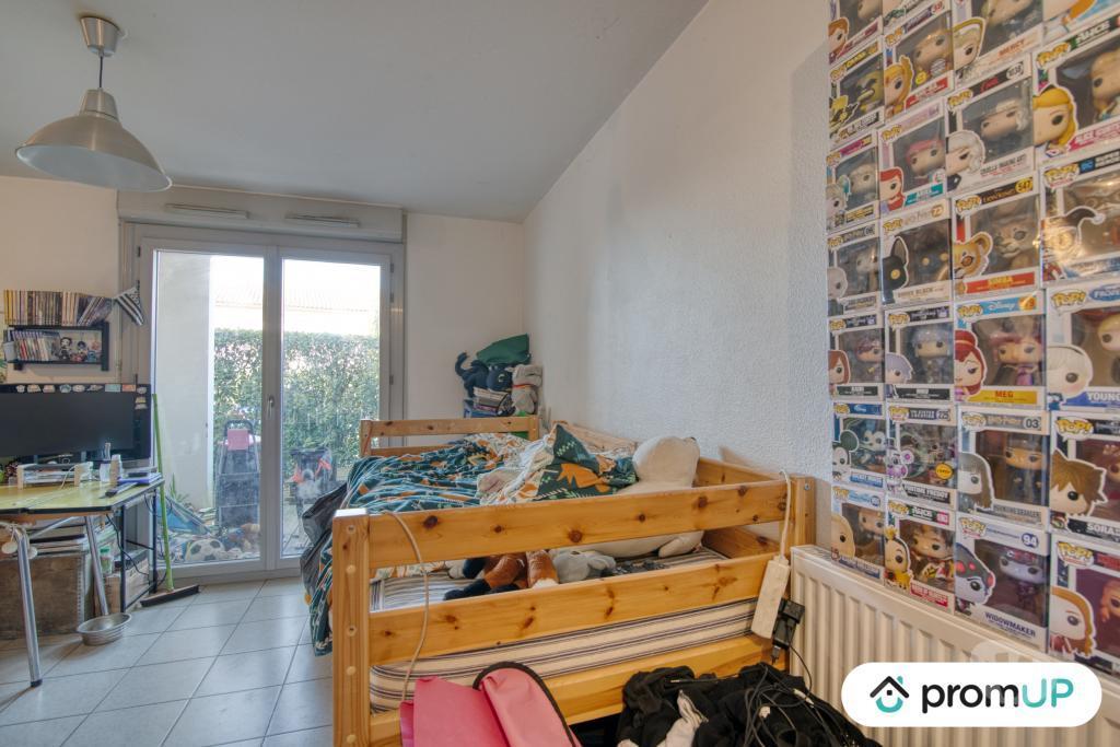 Appartements à vendre Haute-Garonne Pechbonnieu - 31140 - Photos Vivastreet (V5100) Joli studio 28 m² Terrasse et jardin