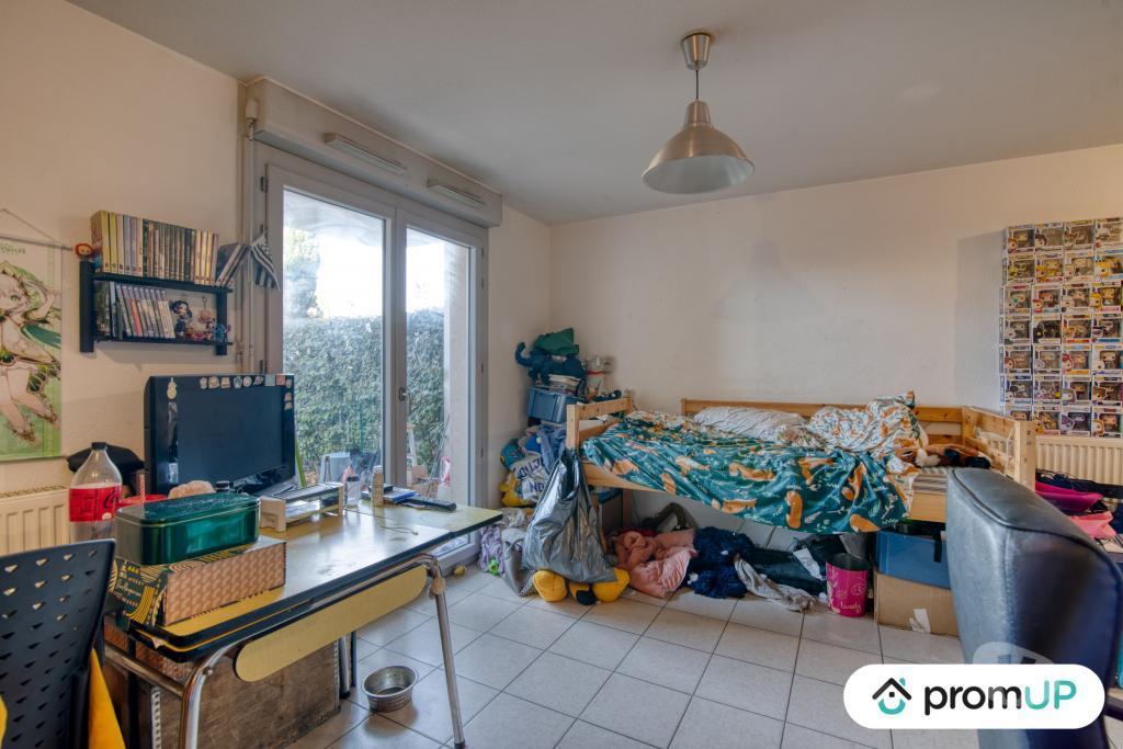 Appartements à vendre Haute-Garonne Pechbonnieu - 31140 - Photos Vivastreet (V5100) Joli studio 28 m² Terrasse et jardin