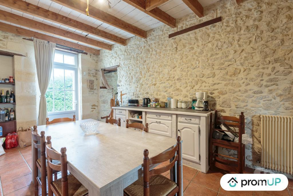 Vente Maison Gironde Anglade - 33390 - Photos Vivastreet (V4910) Grande maison bourgeoise avec terrain, piscine et...