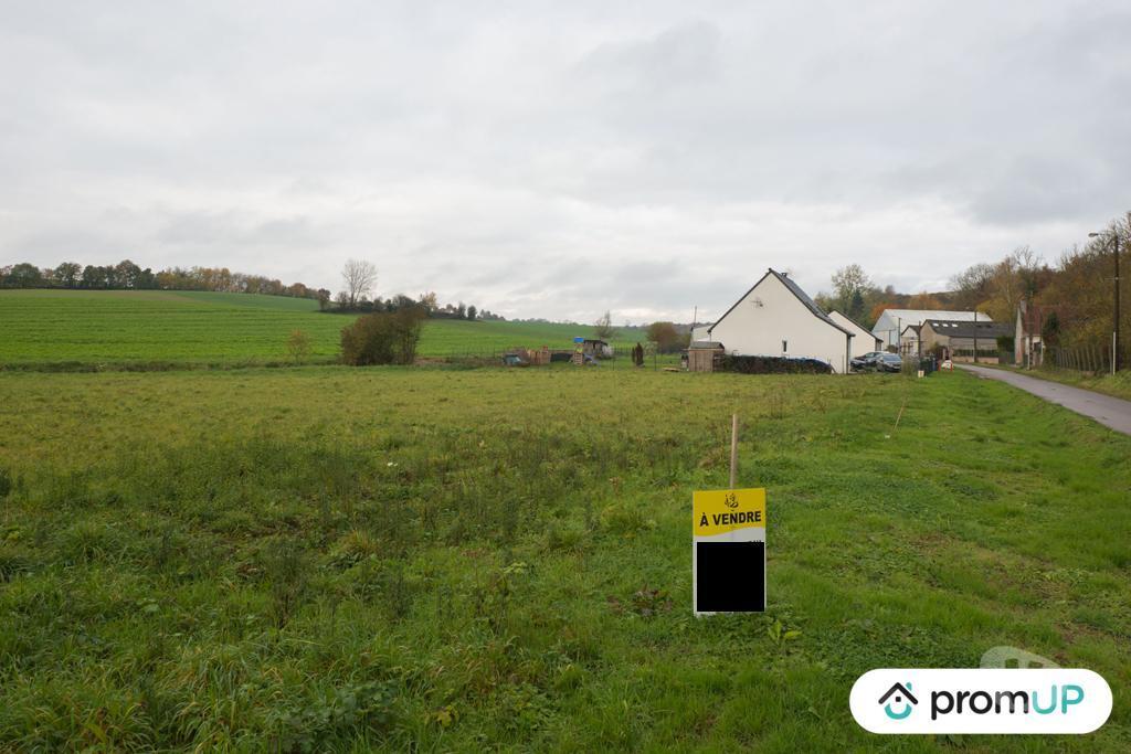 Terrain à vendre Somme Grouches Luchuel - 80600 - Photos Vivastreet (VT112) Terrain constructible de 750m2