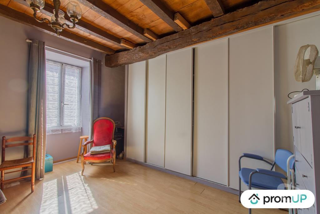 Vente Maison Dordogne St Georges de Montclard - 24140 - Photos Vivastreet (VM676) Maison de village T4 T5 de 135m2 avec jardin