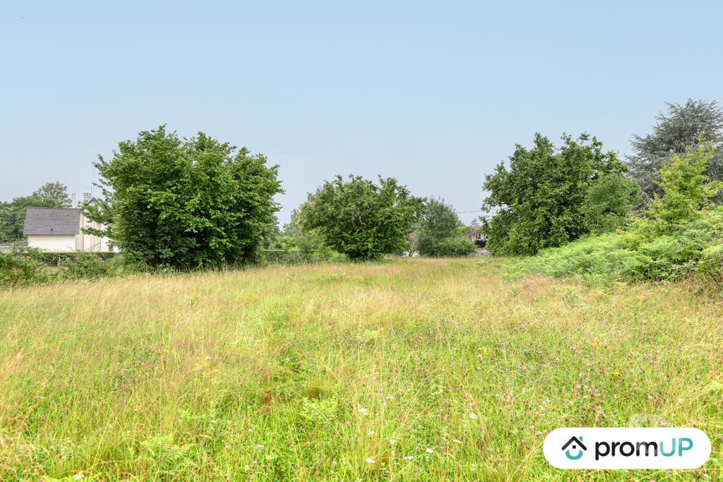 Terrain à vendre Haute-Vienne Oradour sur Vayres - 87150 - Photos Vivastreet (VT912) Terrain constructible de 1831m²