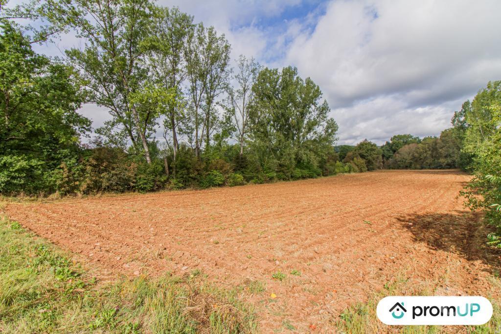 Terrain à vendre Dordogne Cherveix Cubas - 24390 - Photos Vivastreet (VT558) Terrain constructible de 5 070 m2