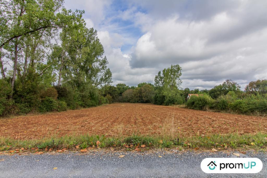 Terrain à vendre Dordogne Cherveix Cubas - 24390 - Photos Vivastreet (VT558) Terrain constructible de 5 070 m2
