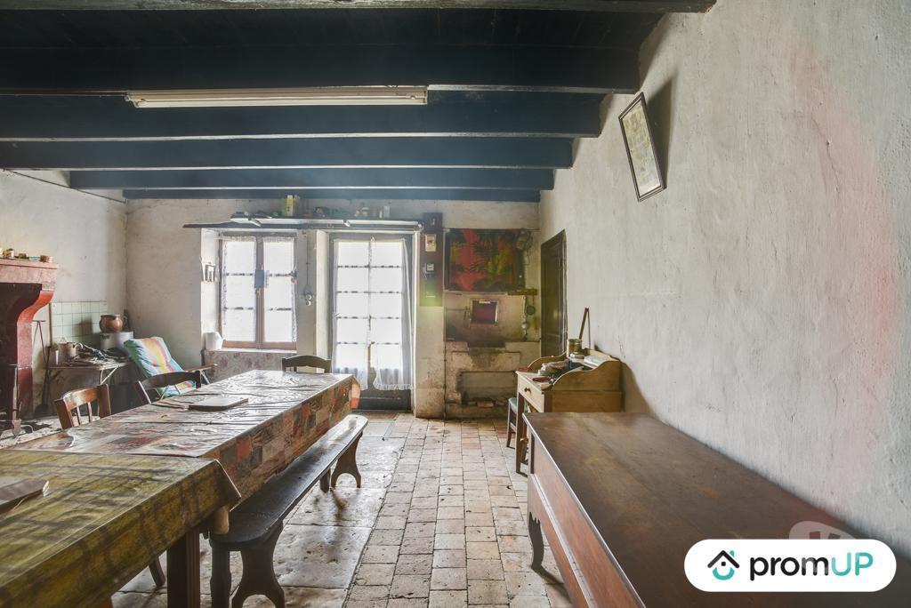 Vente Maison Vienne Usson du Poitou - 86350 - Photos Vivastreet (VM924) Maison à rénover de 50m2