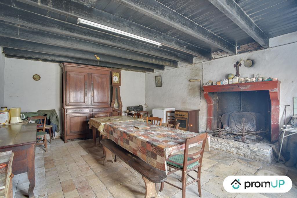 Vente Maison Vienne Usson du Poitou - 86350 - Photos Vivastreet (VM924) Maison à rénover de 50m2