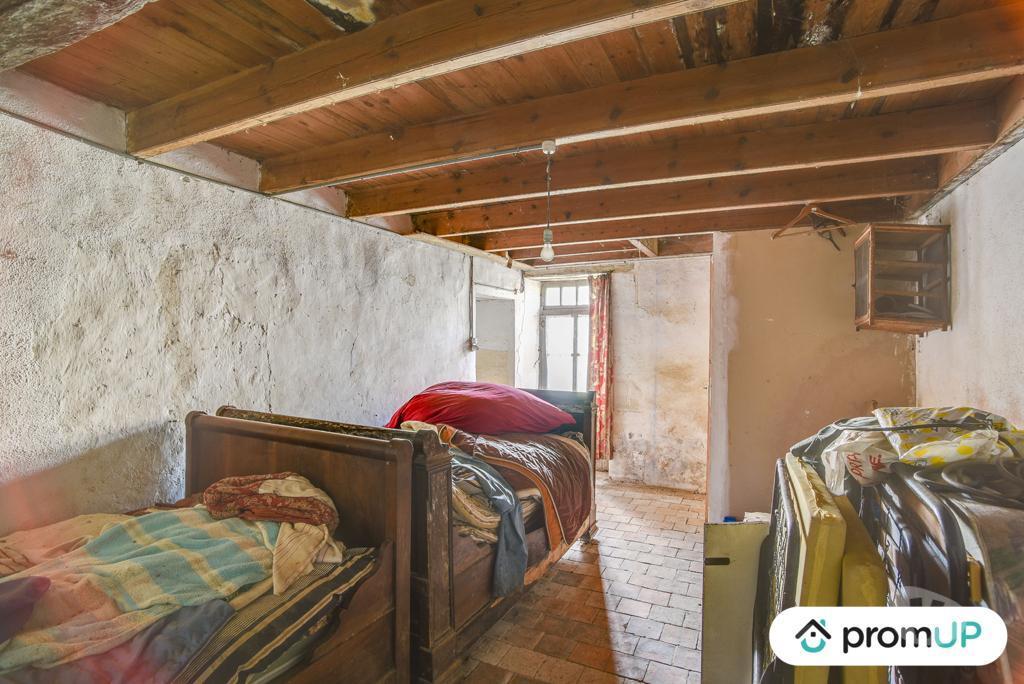 Vente Maison Vienne Usson du Poitou - 86350 - Photos Vivastreet (VM924) Maison à rénover de 50m2
