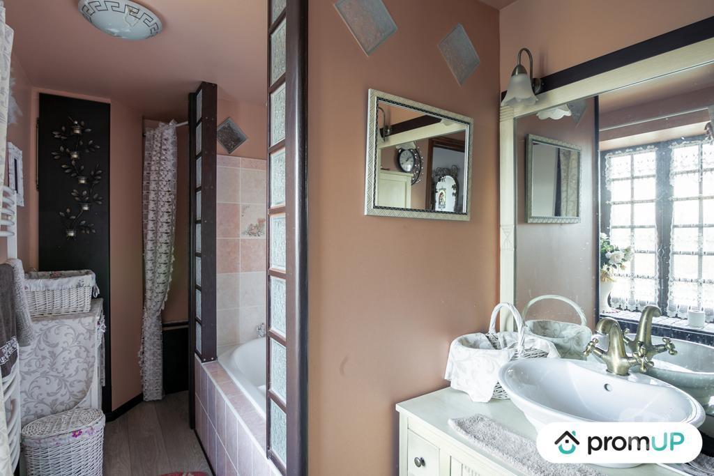 Vente Maison Manche Cerences - 50510 - Photos Vivastreet (VM902) Propriété de 300m2 à Cérences