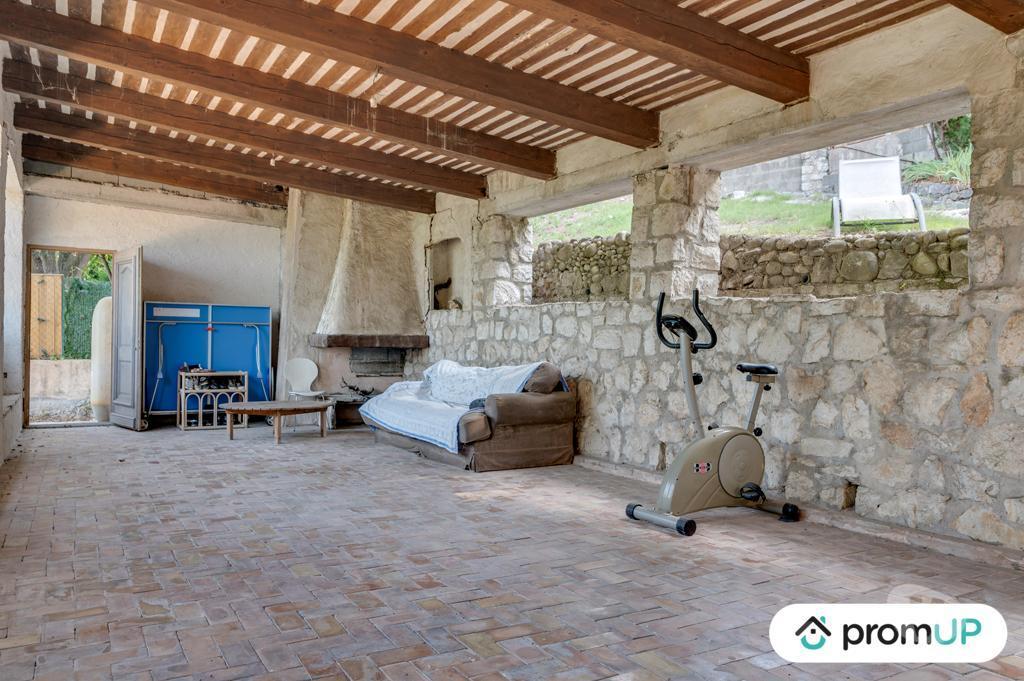Vente Maison Alpes-Maritimes St Paul - 06570 - Photos Vivastreet (VM2304) Maison 7 pièces 187 m2