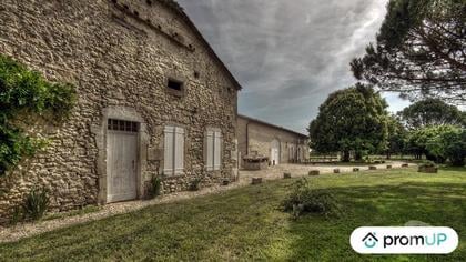 Vente Maison Monsegur Gironde - Photos Vivastreet (VM176) Maison de charme 160 m² avec dépendances