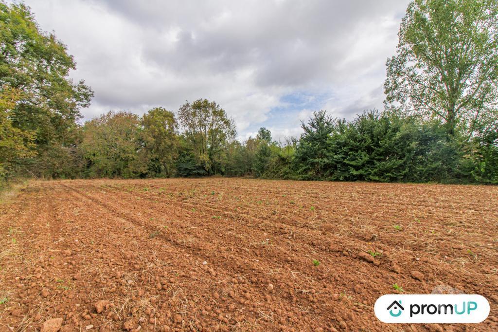 Terrain à vendre Dordogne Cherveix Cubas - 24390 - Photos Vivastreet (VT556) Terrain constructible de 5 070 m²
