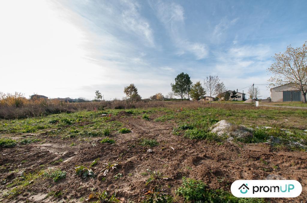 Terrain à vendre Lot-et-Garonne Bouglon - 47250 - Photos Vivastreet (VT120) Terrain constructible de 1 181 m²