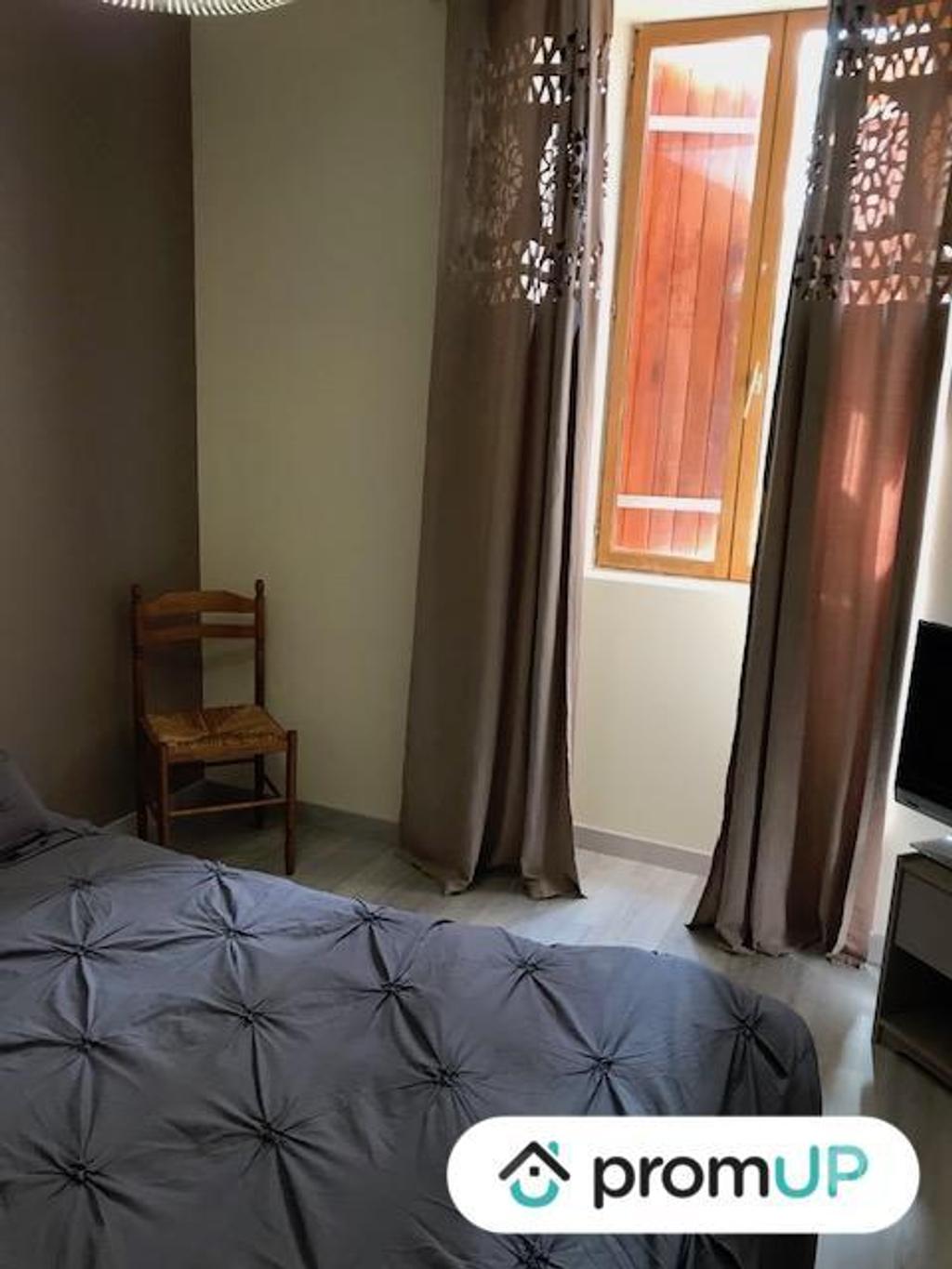 Vente Maison Charente-Maritime Belluire - 17800 - Photos Vivastreet (VM834) Maison charentaise de 218 m² mitoyenne d’un côté
