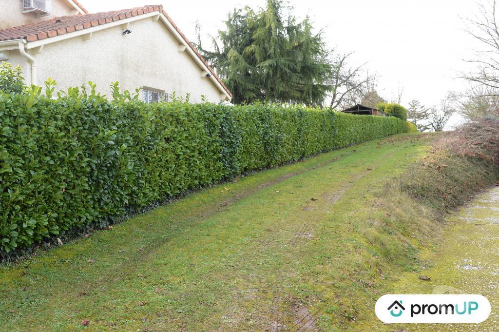 Terrain à vendre Lot-et-Garonne Castillonnes - 47330 - Photos Vivastreet (VT1168) Grand terrain constructible 2400 m²