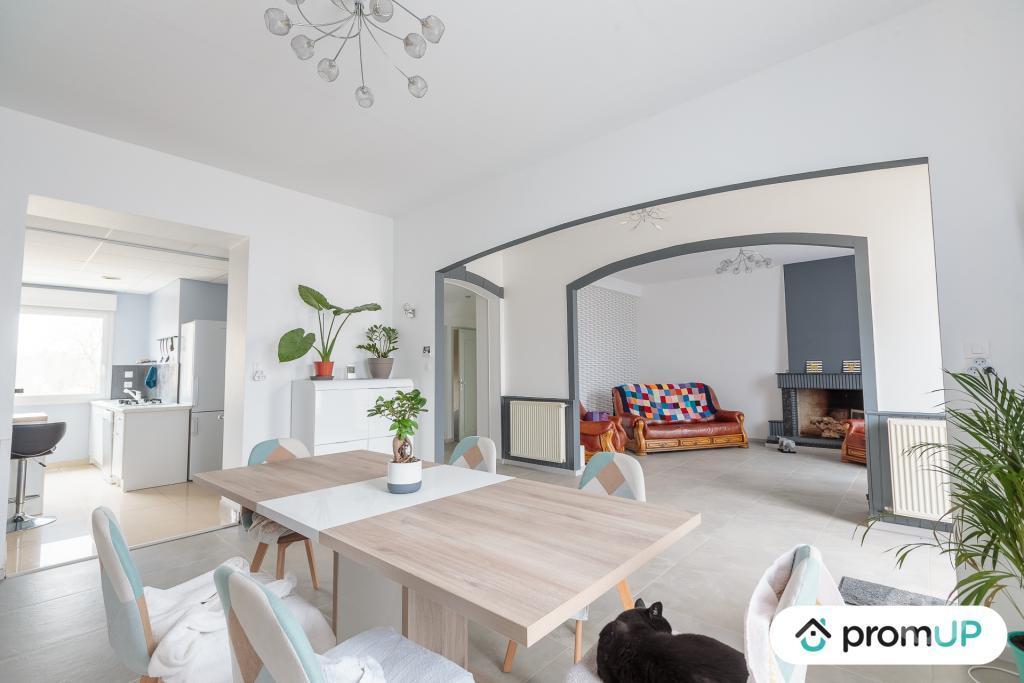 Vente Maison Charente Aunac - 16460 - Photos Vivastreet (VM4318) Grande et belle maison en Charente