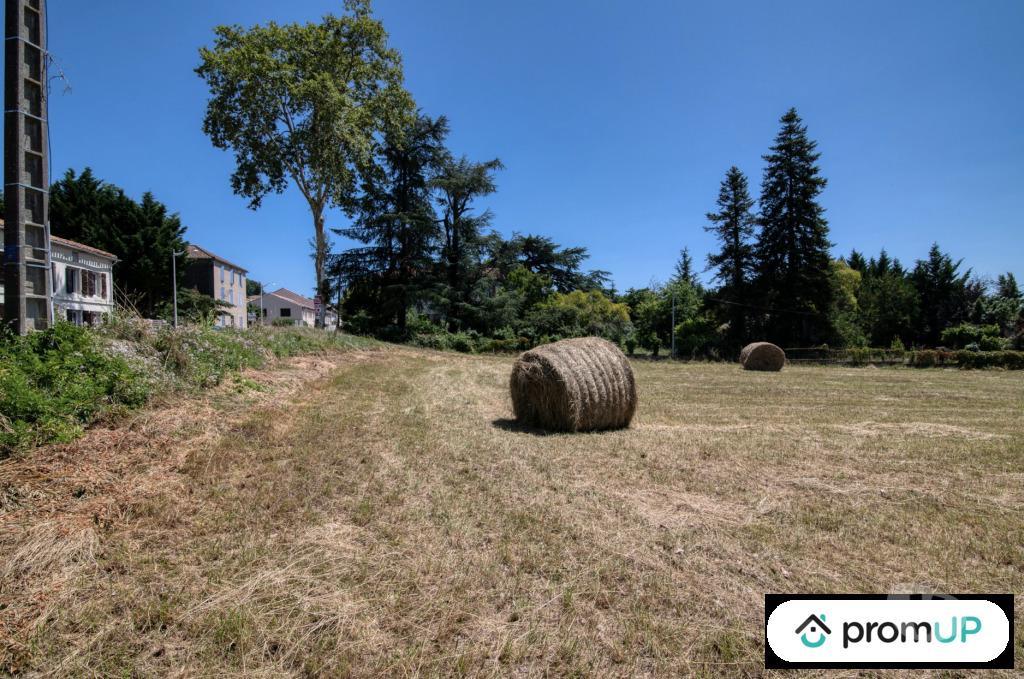 Terrain à vendre Tarn-et-Garonne Malause - 82200 - Photos Vivastreet (V6160) Terrain de 2099 m2 à MALAUSE