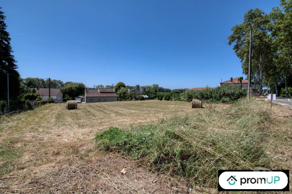 Terrain à vendre Tarn-et-Garonne Malause - 82200 - Photos Vivastreet (V6160) Terrain de 2099 m2 à MALAUSE