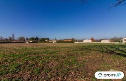 Vente Terrain Cours de Pile Dordogne - Photos Vivastreet (VT734) Terrain constructible 932 m2